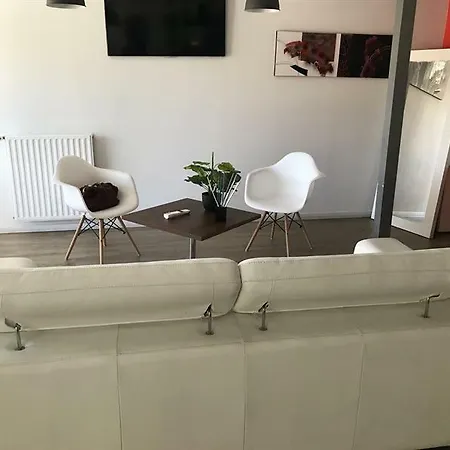 Fasthotel Est Parc Expo Отель
